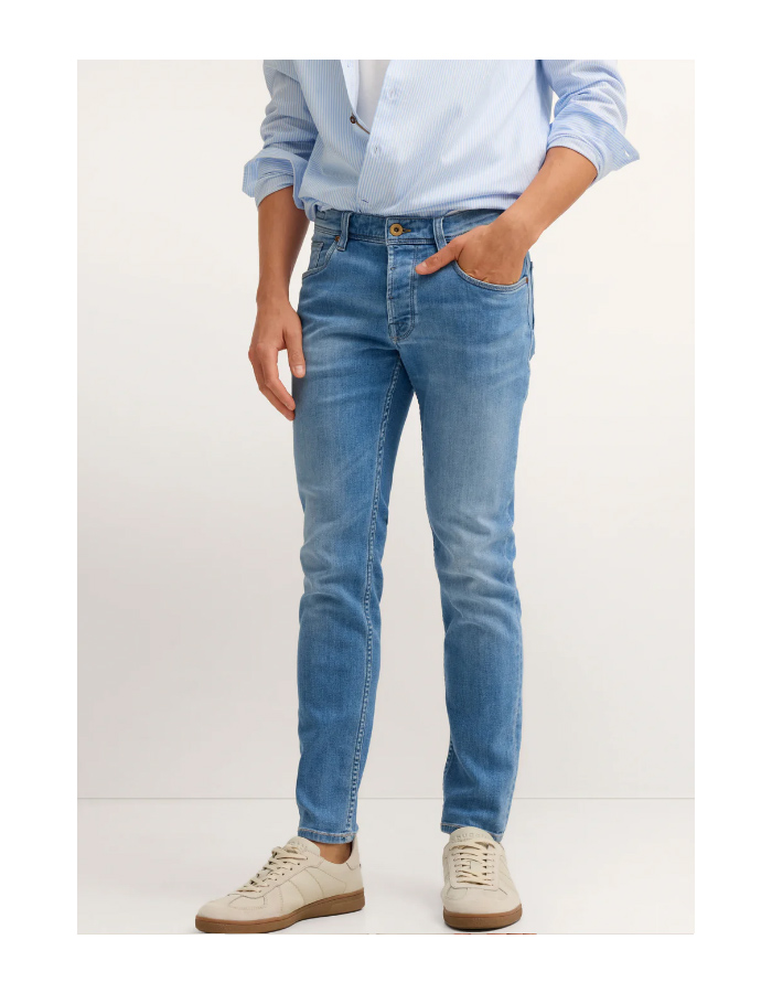 bugatti jeans